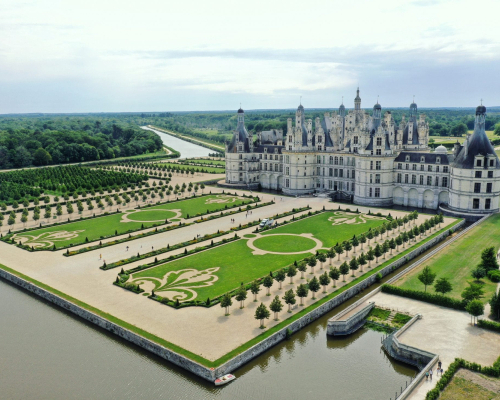 10 Amazing Castles in Europe You Should See at Least Once in Your Life