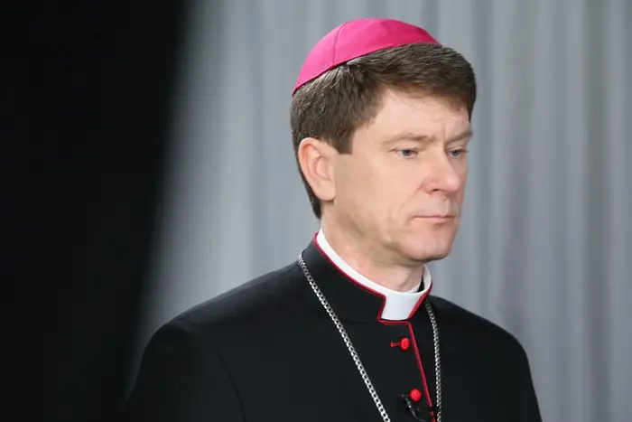 Roman Catholic bishop explains the role of the Pope
