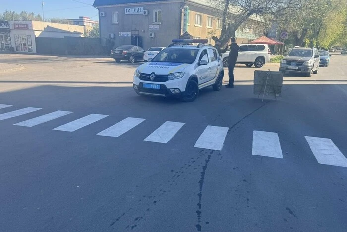 Policjantka potrąciła dziecko, a ojca odesłano do TCK: nowe szczegóły skandalu w Odessie