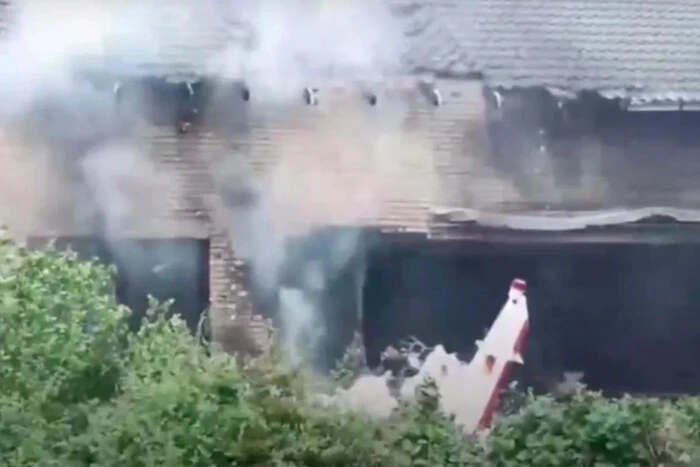 In Germany, a plane crashed into a house: fire broke out, there are casualties