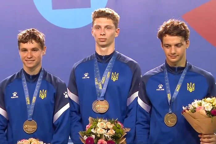 Ukraine wins its first-ever team gold at the junior world championships