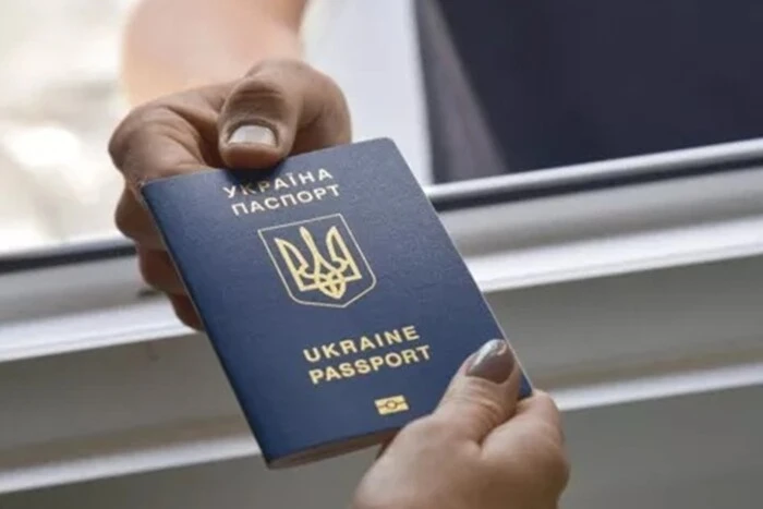 ЄС шукає вихід для українських біженців: готується поетапне згортання тимчасового захисту