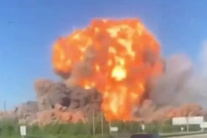 Explosion an einer Tankstelle bei Schytomyr: Es gibt Tote und Verletzte