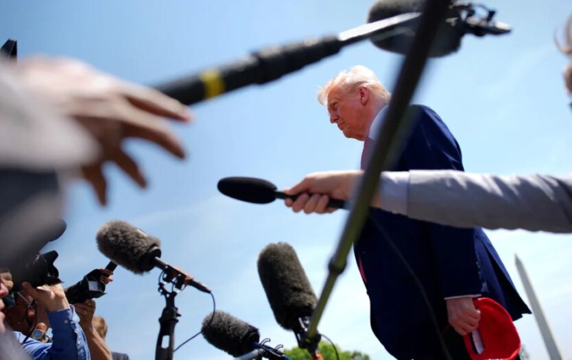 Американська демократія під загрозою: Трамп концентрує владу в своїх руках - CNN