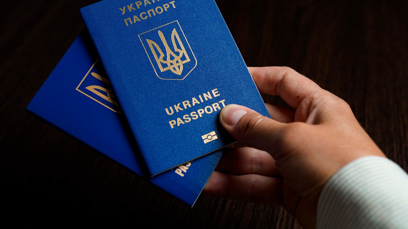 Probleme durch Pässe – wer im Juli von Ukrainern bestraft wird