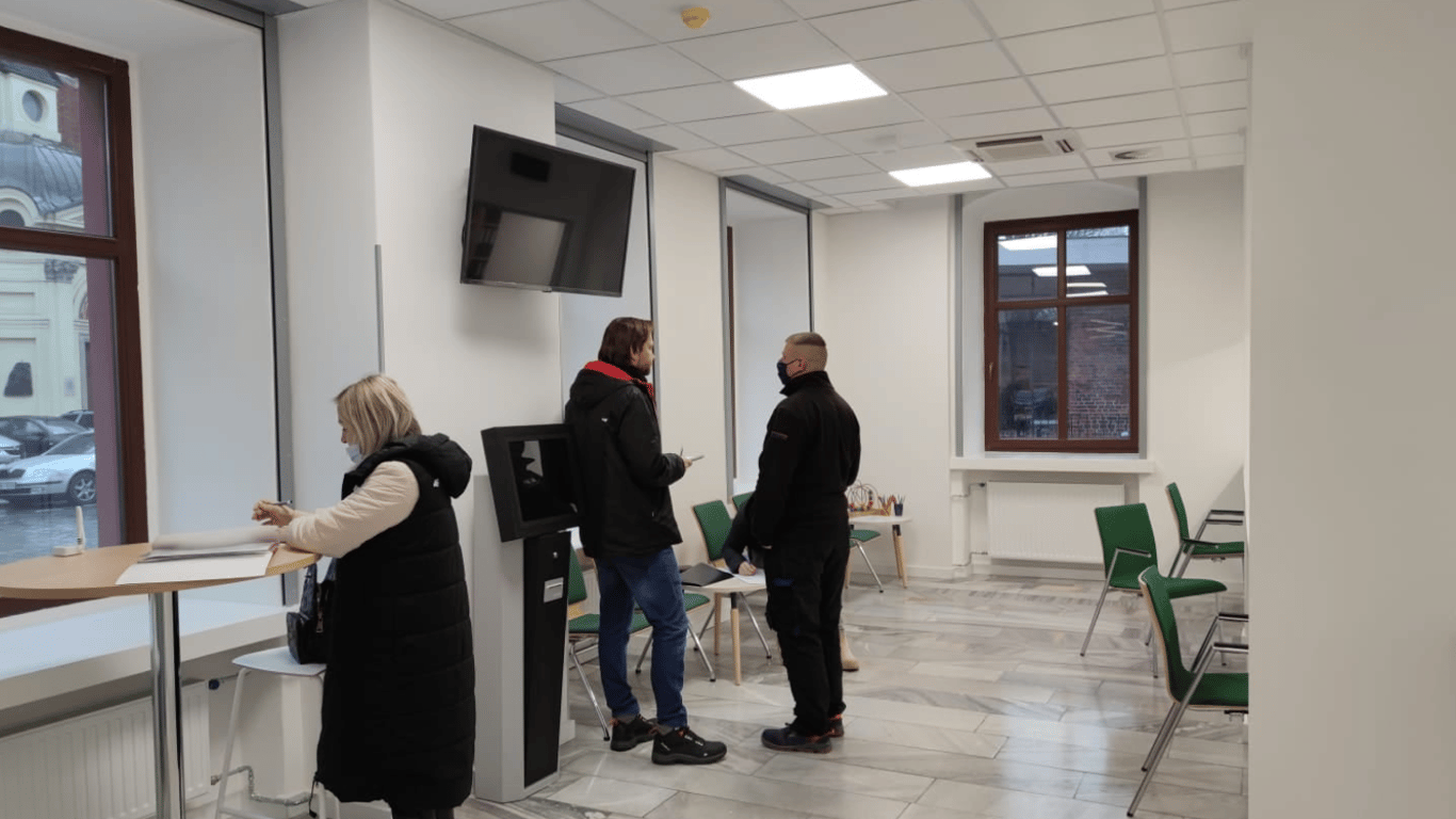 Порушення військового обліку — чи депортують з іншої країни