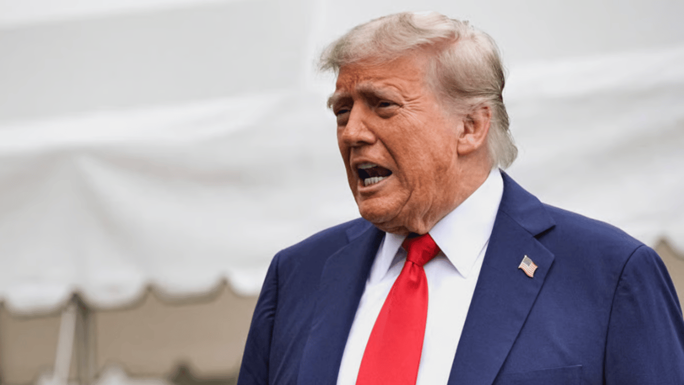 Трамп жорстко висловився про Путіна через нічні обстріли України