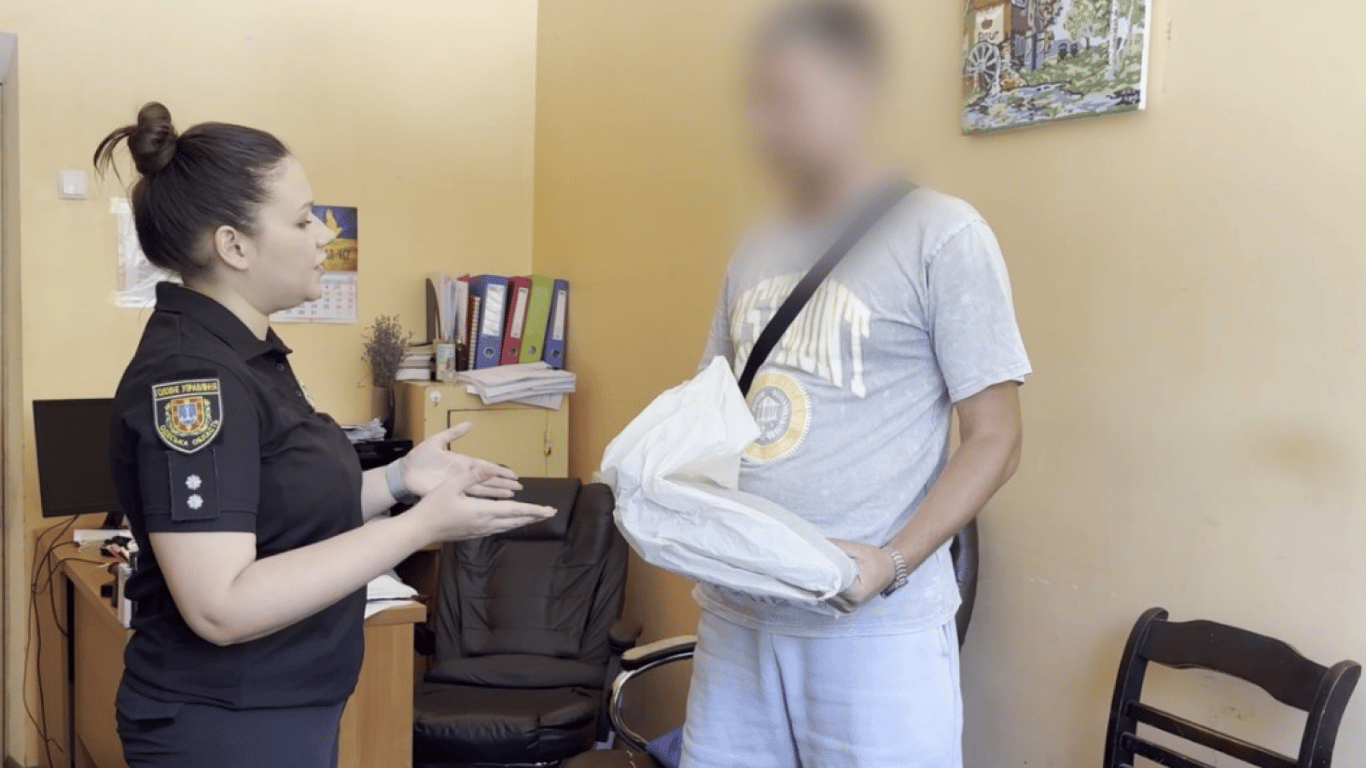 В Одессе мужчина украл иконы из храма — что ему грозит