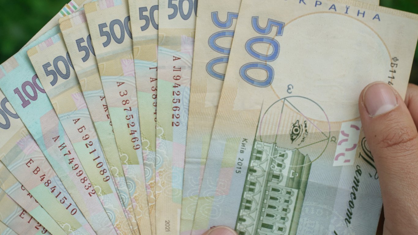 Help for winter preparation – who and where will receive 19 thousand UAH