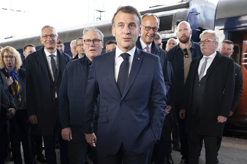 Merz, Macron und Starmer wollen vor Trumps Anruf mit Putin sprechen