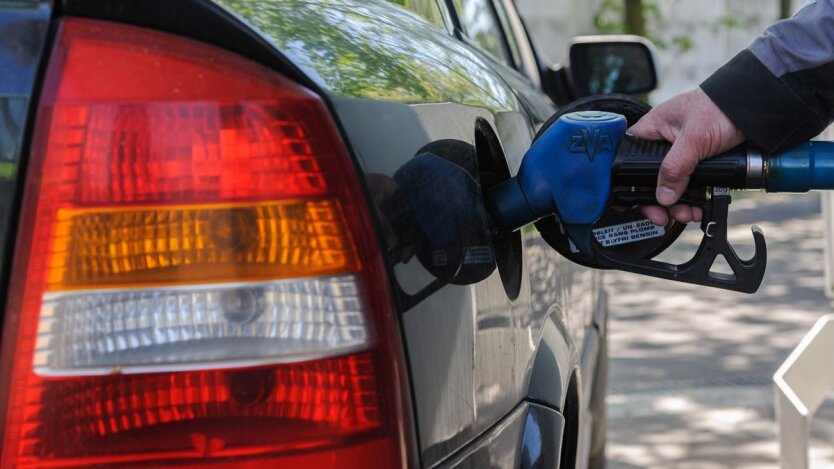 Summer swings: how fuel prices for gasoline, diesel, and gas have changed at gas stations at the beginning of the week
